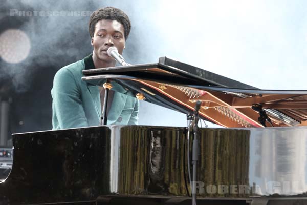 BENJAMIN CLEMENTINE - 2015-08-28 - SAINT CLOUD - Domaine National - Scene de la Cascade - 